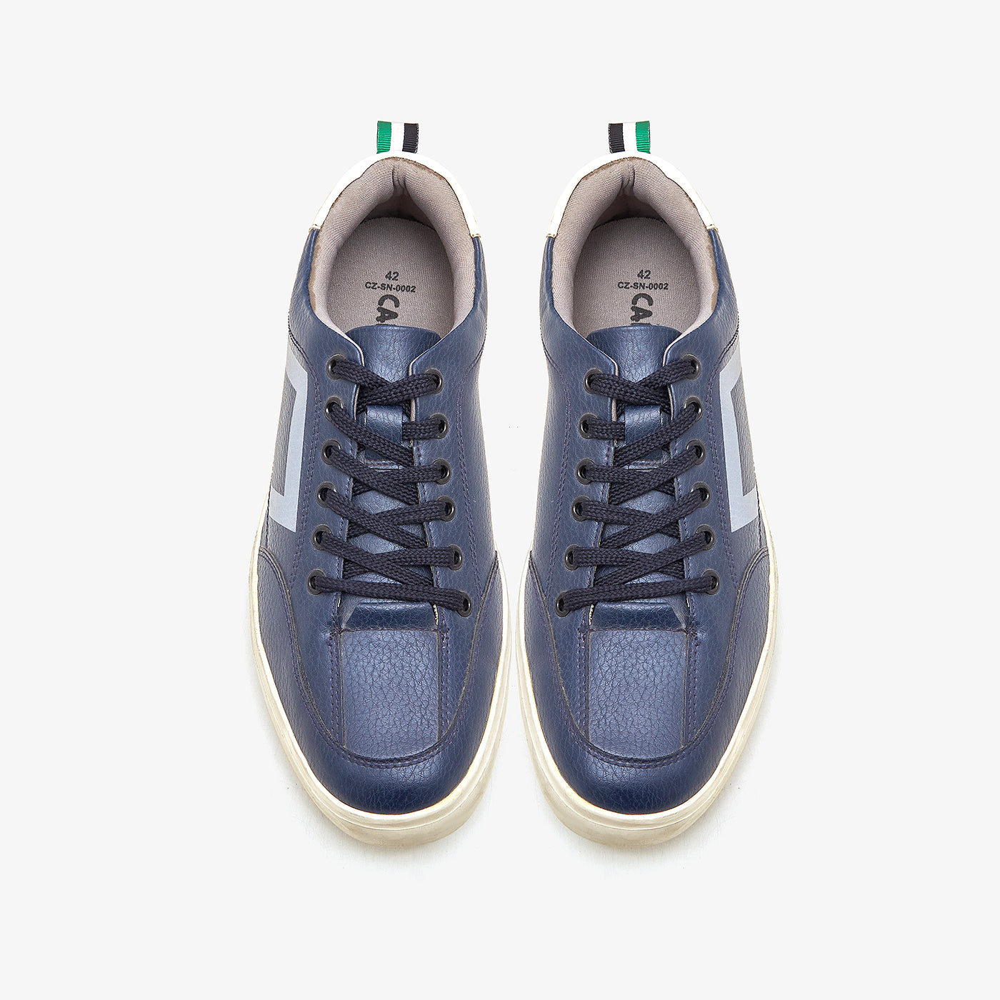 mens lightweight sneakers