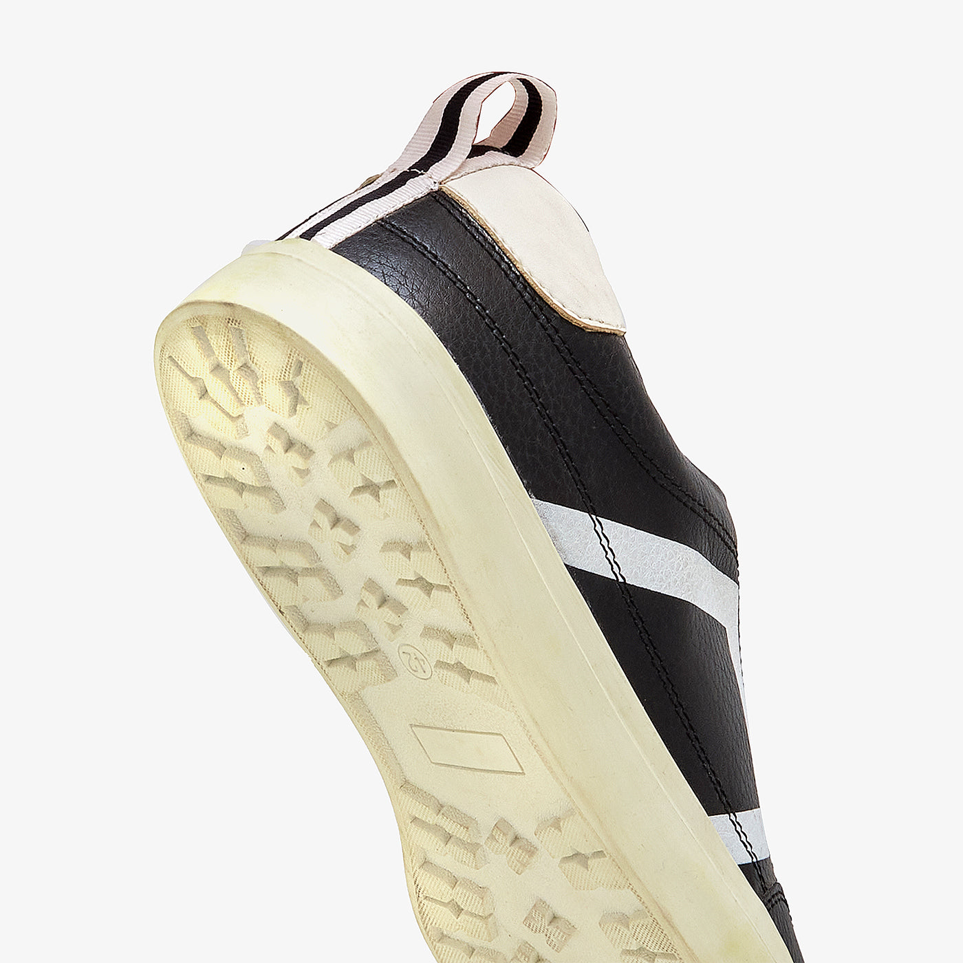 black shoes for men casual