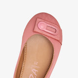 buckle pumps