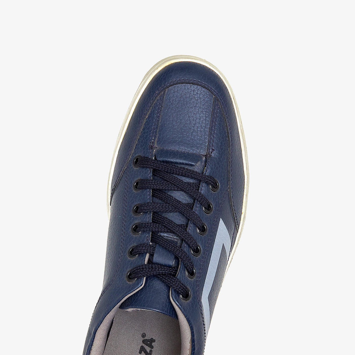 athletic men's shoes
