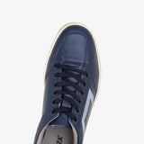 athletic men's shoes