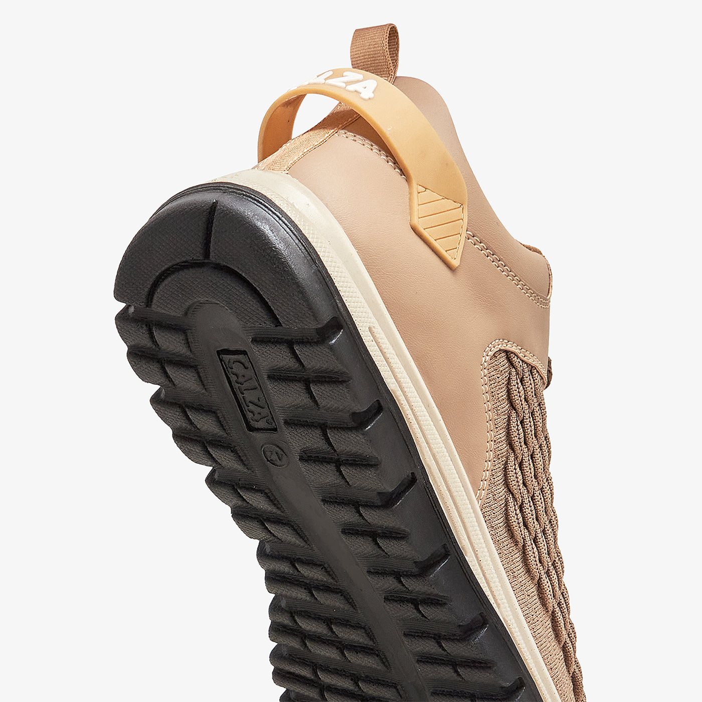 calza beige comfortable sneakers for men