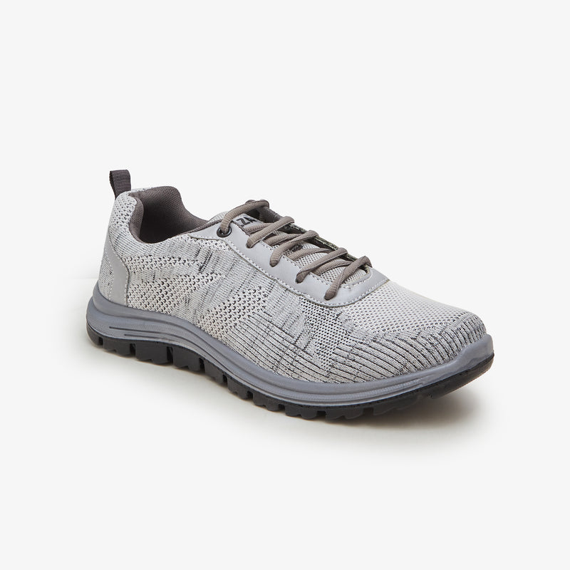 trendy men's casual sneakers