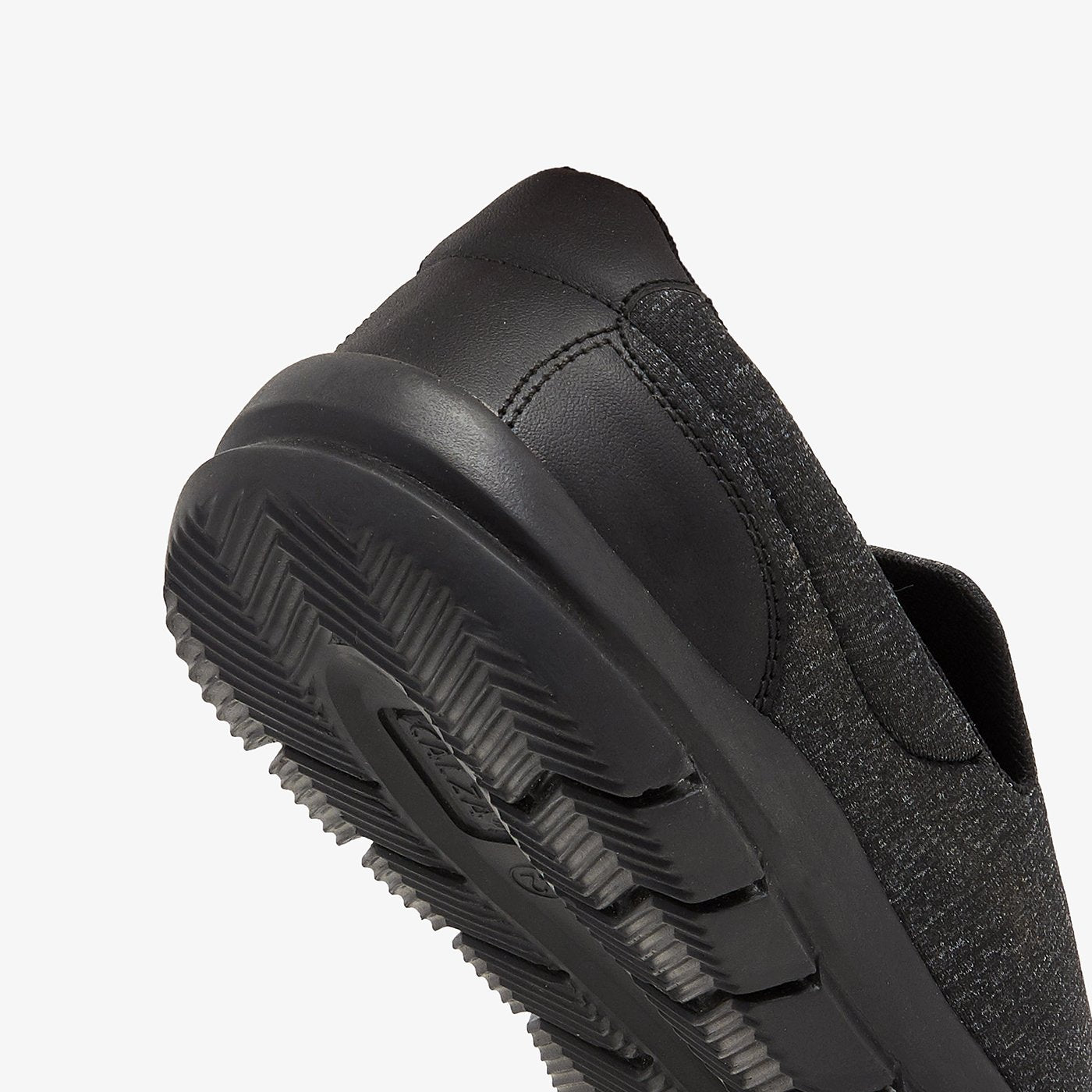 breathable mesh sneakers