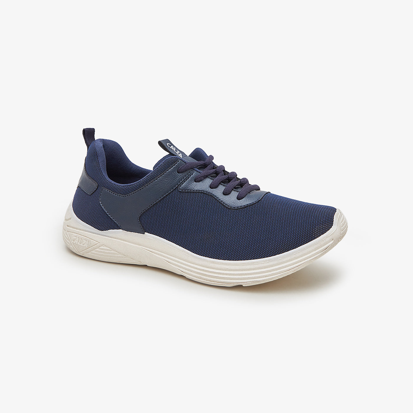 new sports shoes