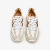 Trendy Shoes Men white jogger shoes by Calza